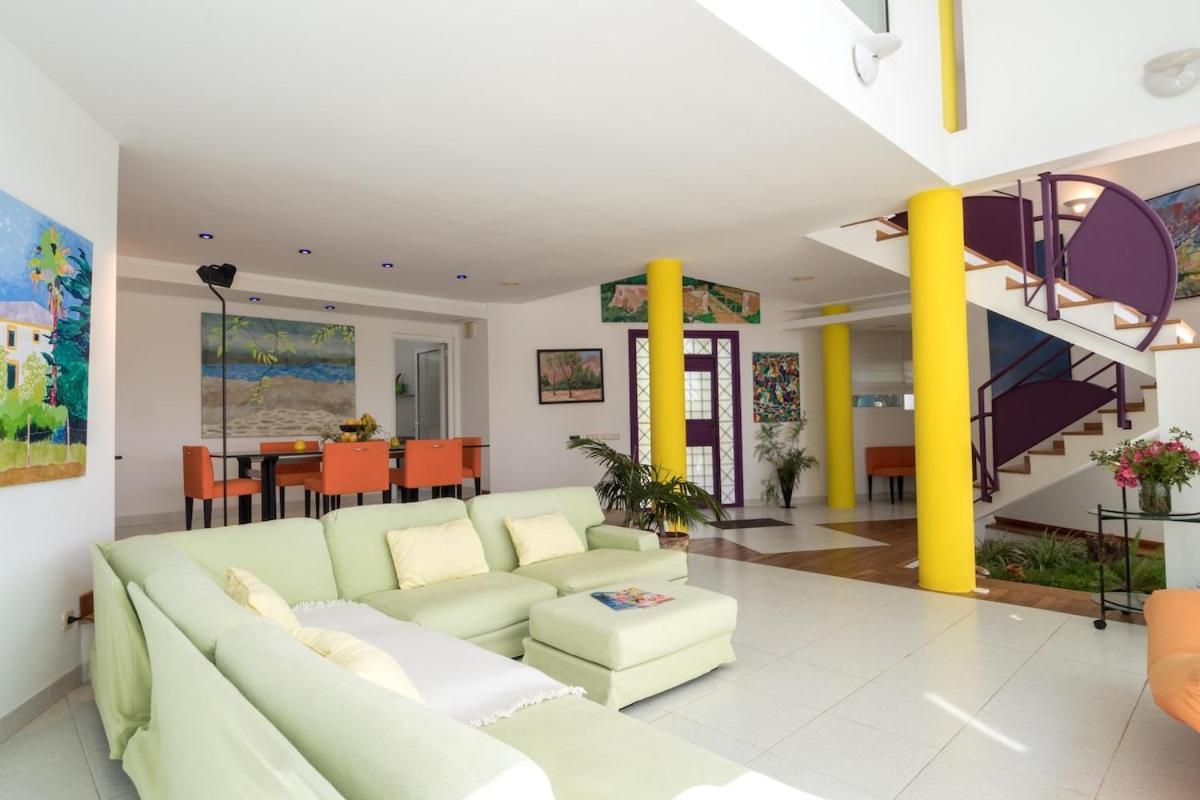 Villa Son Reynes With Sea Views & Pool In South Mallorca *