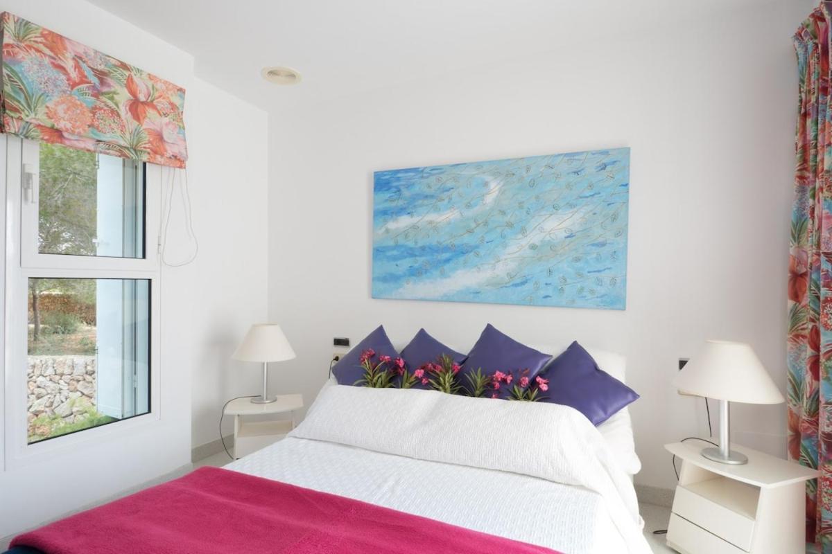 Son Reynes With Sea Views & Pool In South Mallorca Villa El Estanyol