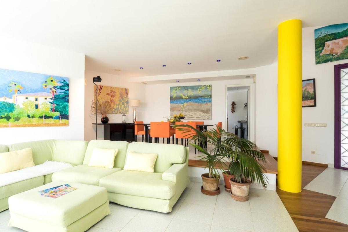 Son Reynes With Sea Views & Pool In South Mallorca