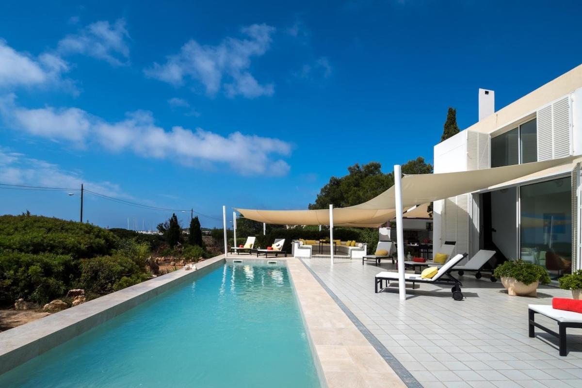 Villa Son Reynes With Sea Views & Pool In South Mallorca *