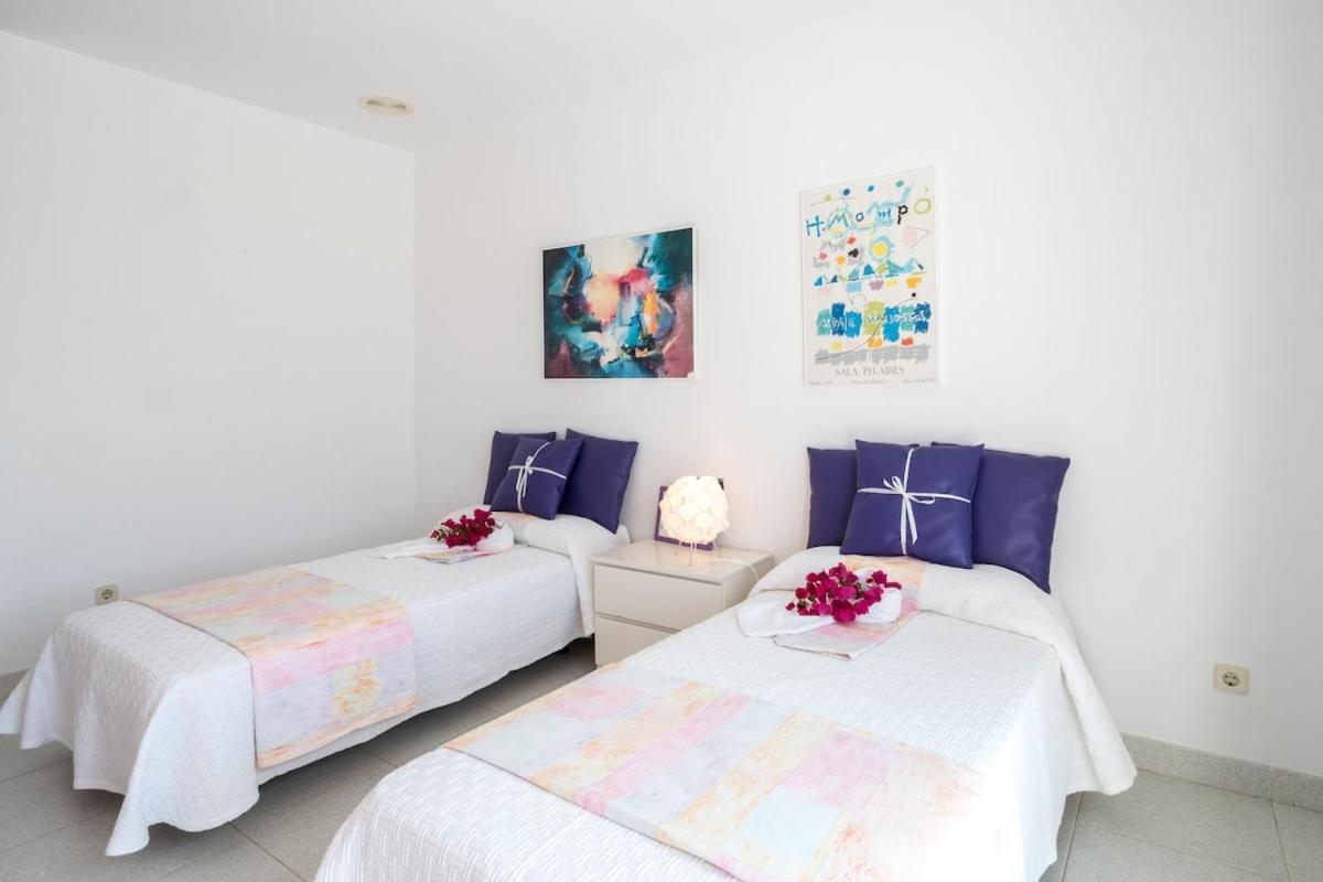 Son Reynes With Sea Views & Pool In South Mallorca *